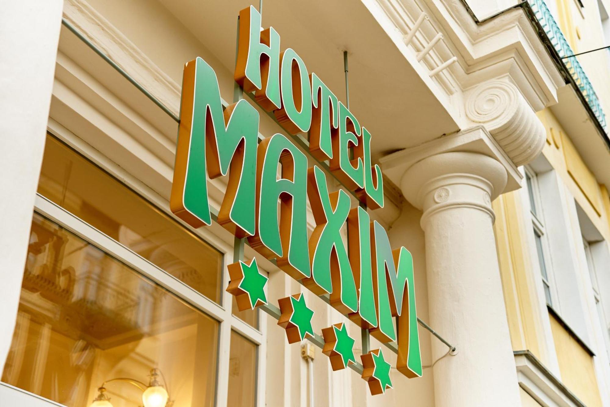 Hotel Maxim มาเรียอานซเกลาซนี ภายนอก รูปภาพ
