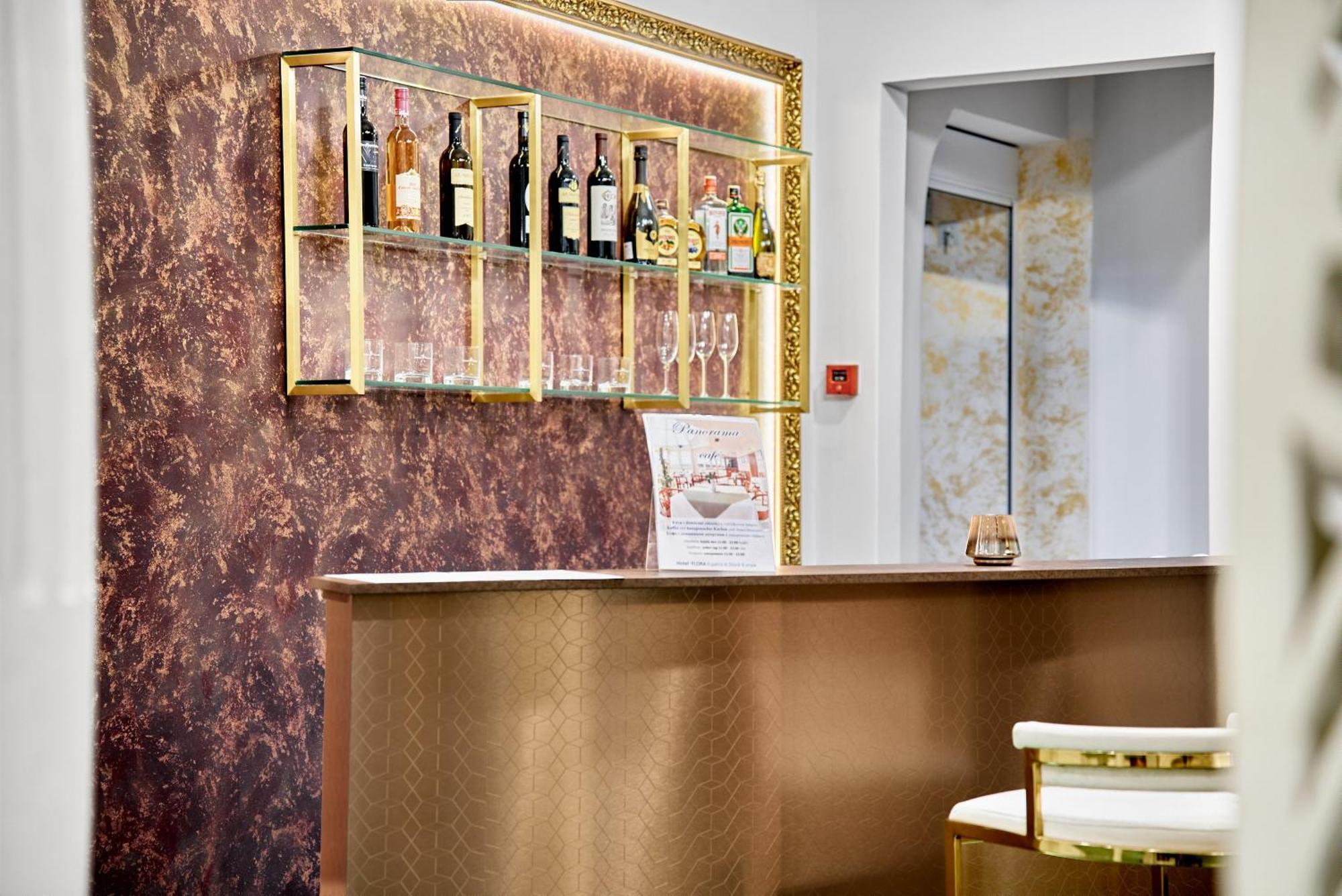 Hotel Maxim มาเรียอานซเกลาซนี ภายนอก รูปภาพ
